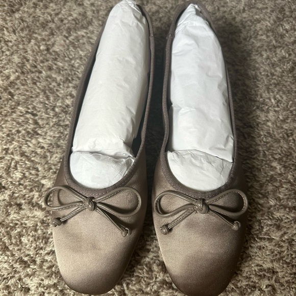 Schutz ballet flats Sz 8 - Picture 3 of 4